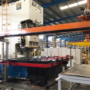 automatic loading and feeding machine  automatic loading and feeding machine